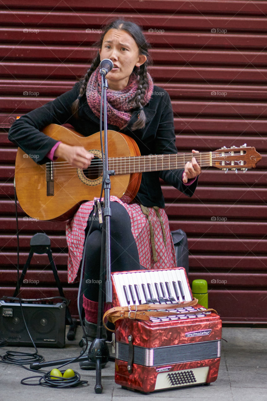 Guitar girl