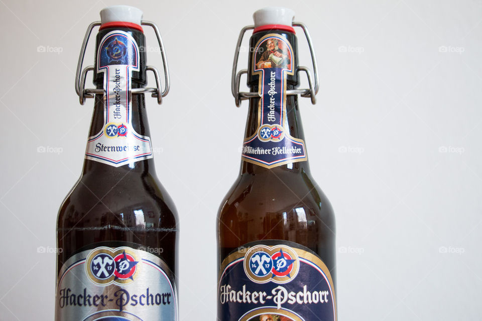 Hacker-pschorr beer