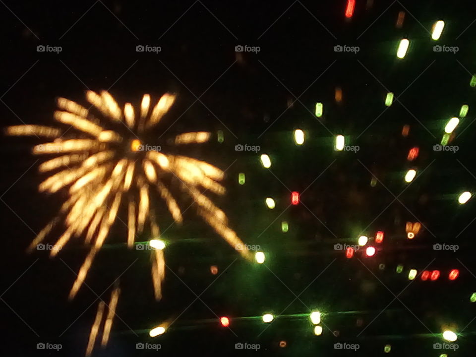 Happy Birthday America! a perfect night here for fireworks. warm and clear. be safe.