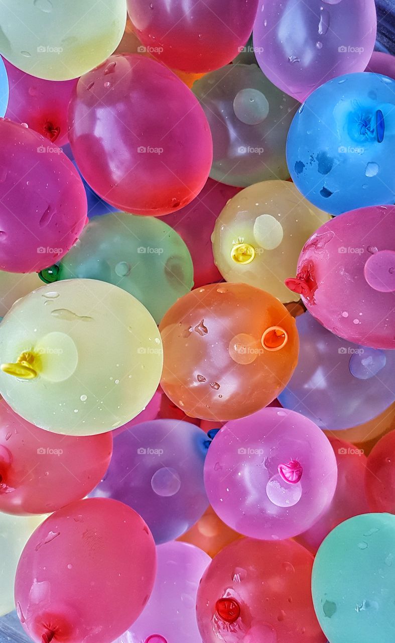 водяные бомбочки для супер мокрого дела :)