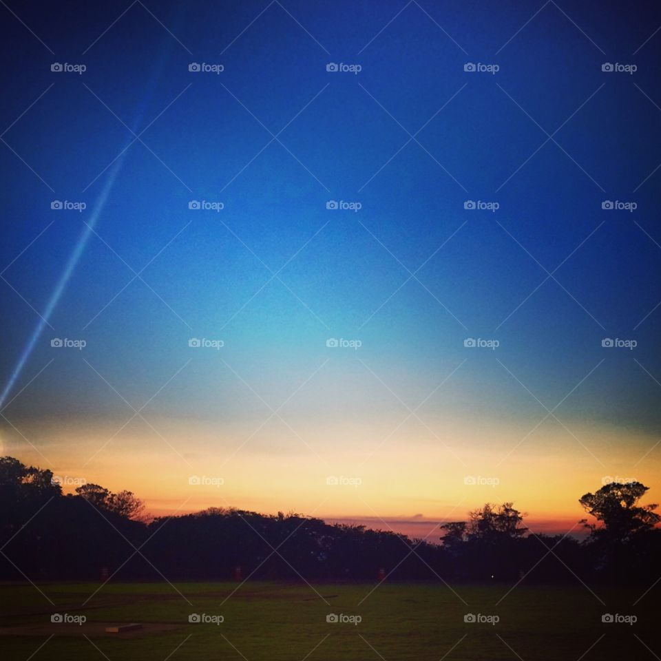 O maravilhoso #amanhecer na #TerraDaUva. 
Imagem da #alvorada no Complexo Esportivo do Bolão, em #Jundiaí.
📸
#FotografiaÉnossoHobby
#natureza #fotografia #paisagem #mobgrafia 