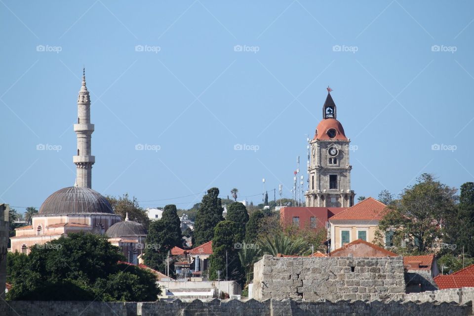 Church and mosque 