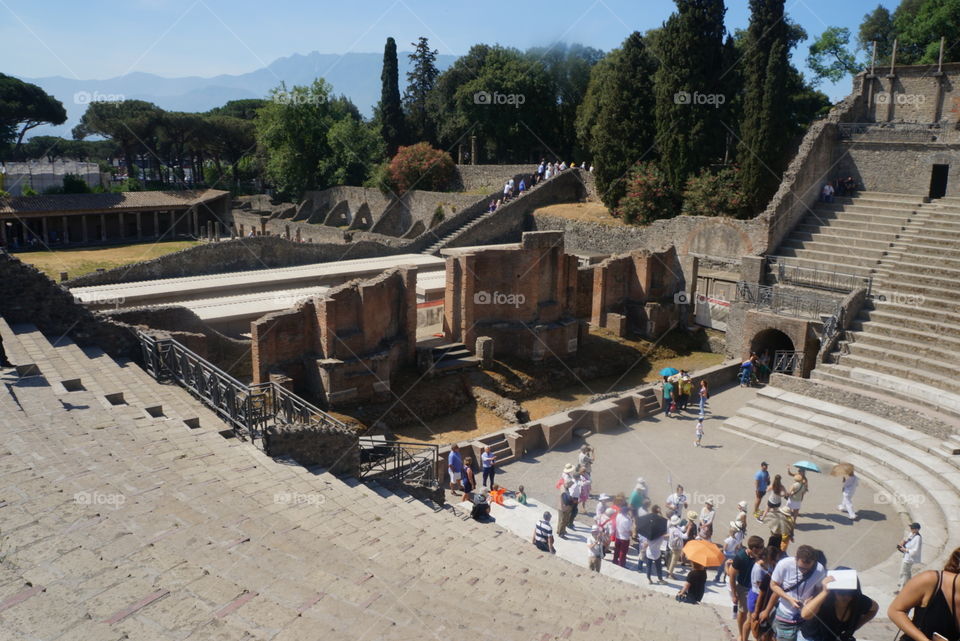 Pompeii theatre 
