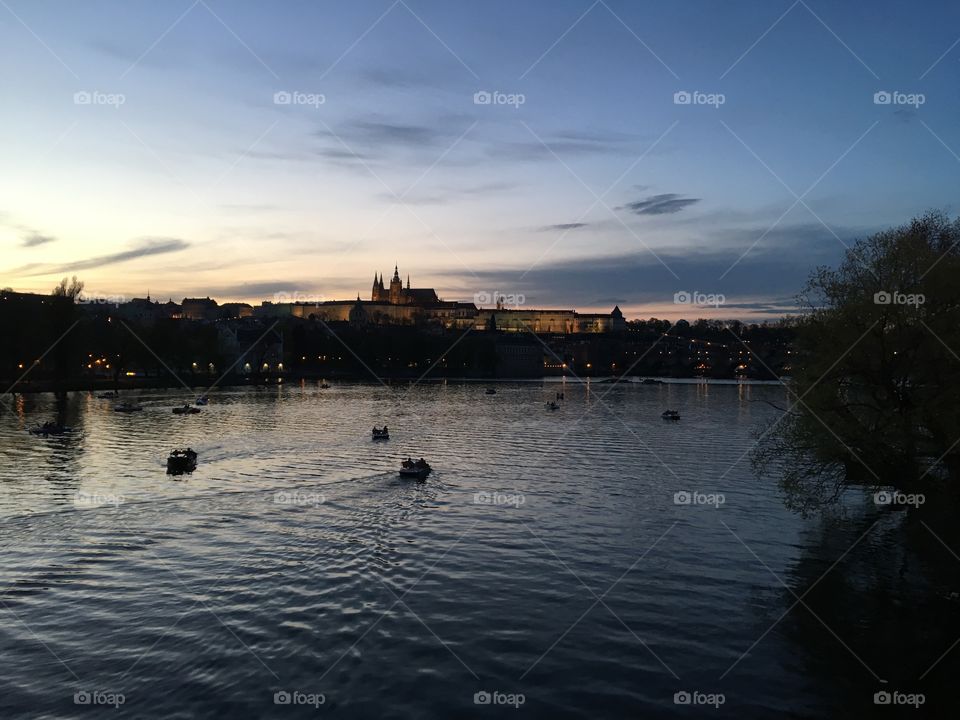Prague de nuit