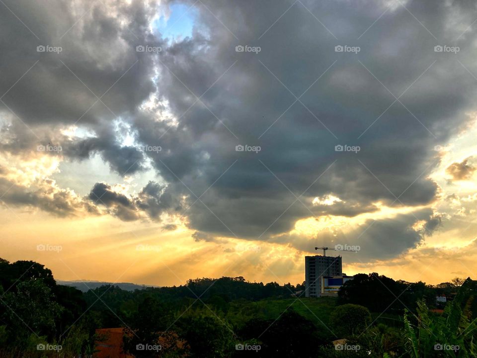 🌇🇺🇸 An extremely beautiful sunset in Jundiaí, interior of Brazil. Cheer the nature! / 🇧🇷 Um entardecer extremamente bonito em Jundiaí, interior do Brasil. Viva a natureza! 
