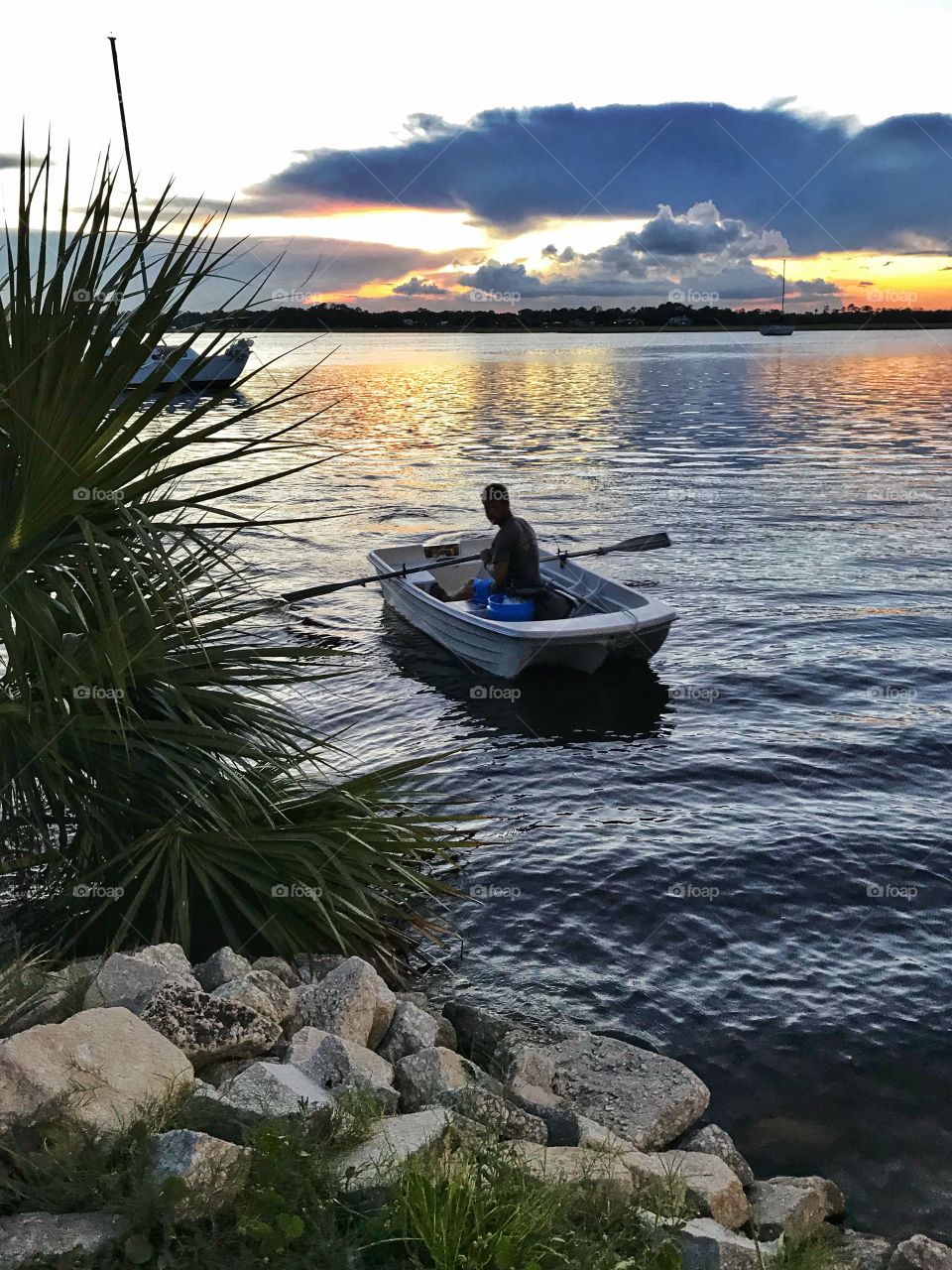 From boat to boat to ... onshore bicycle