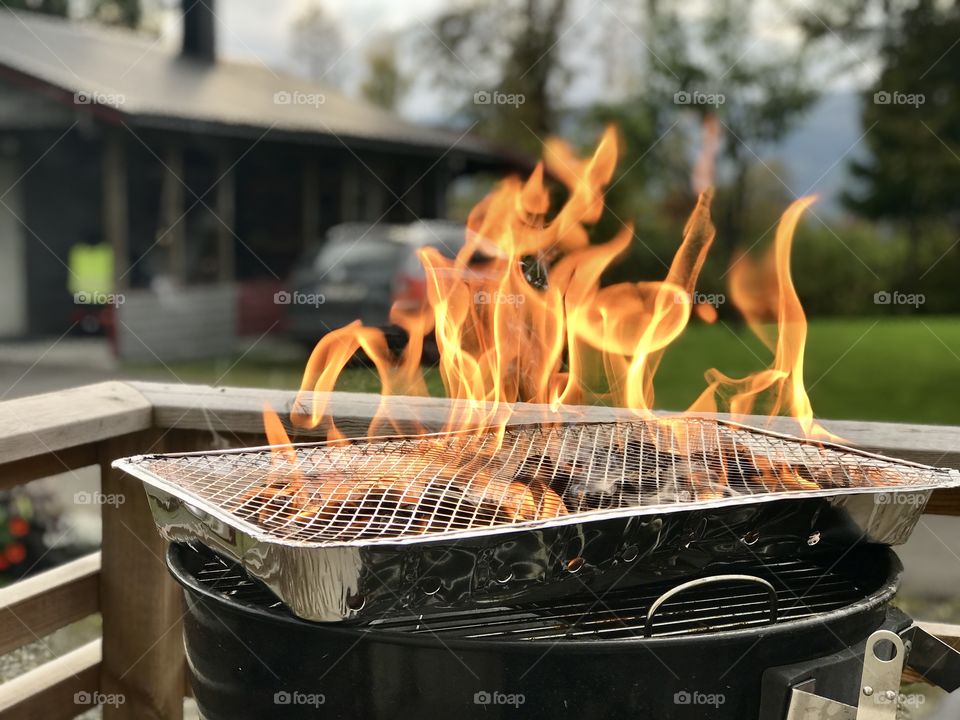 Flame bbq