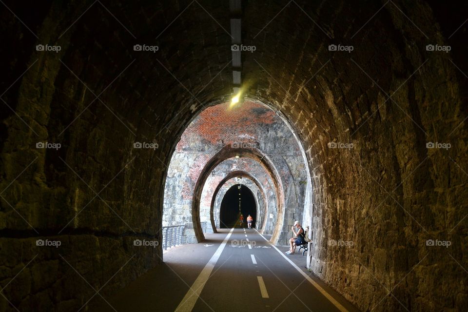 Tunnel