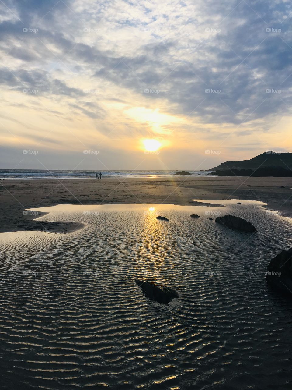 Combesgate beach in north Devon, naturally lit by a summer sunset 😆