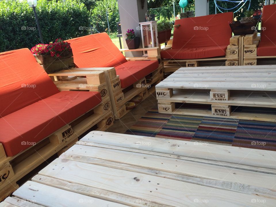 seating built with pallets