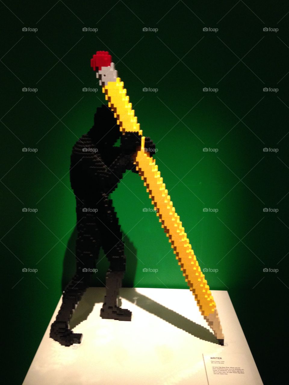 Giant yellow pencil . Giant Lego pencil - yellow mission