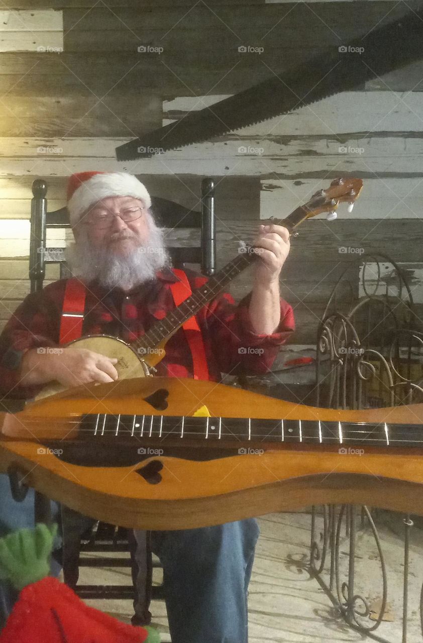 musical Santa