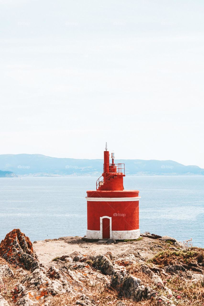 red lighthouse