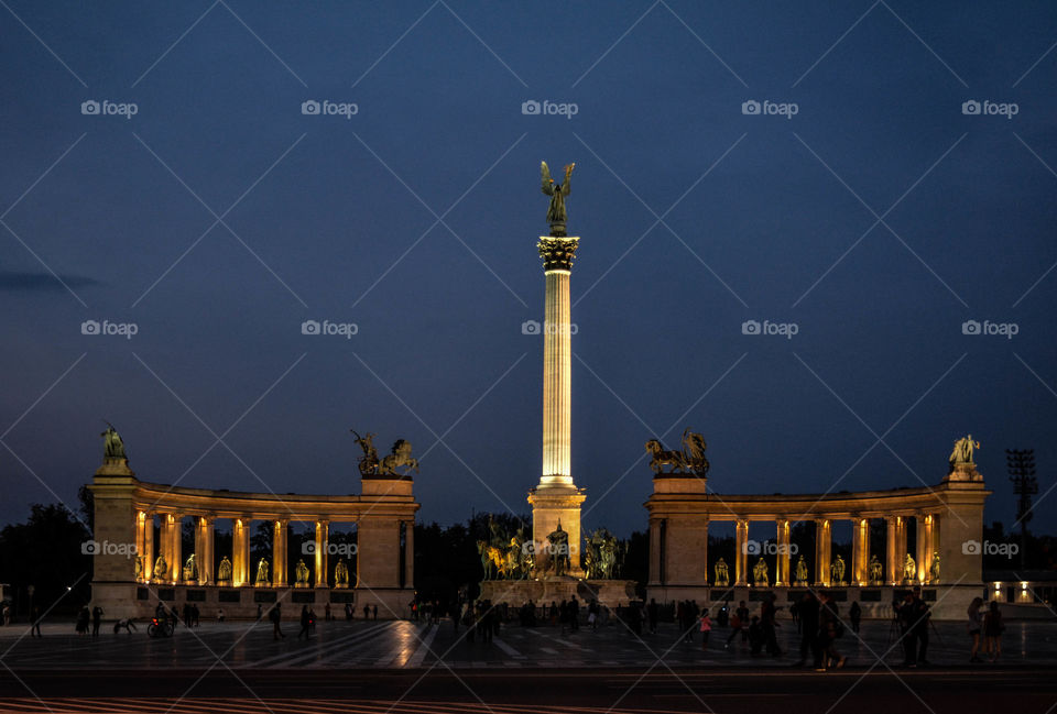 Heroes square by night