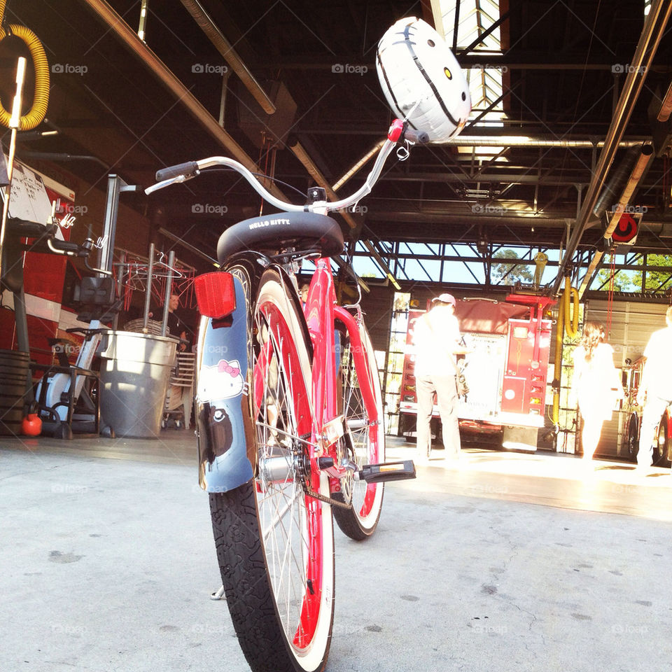 beach bicycle red bike by wilsontang