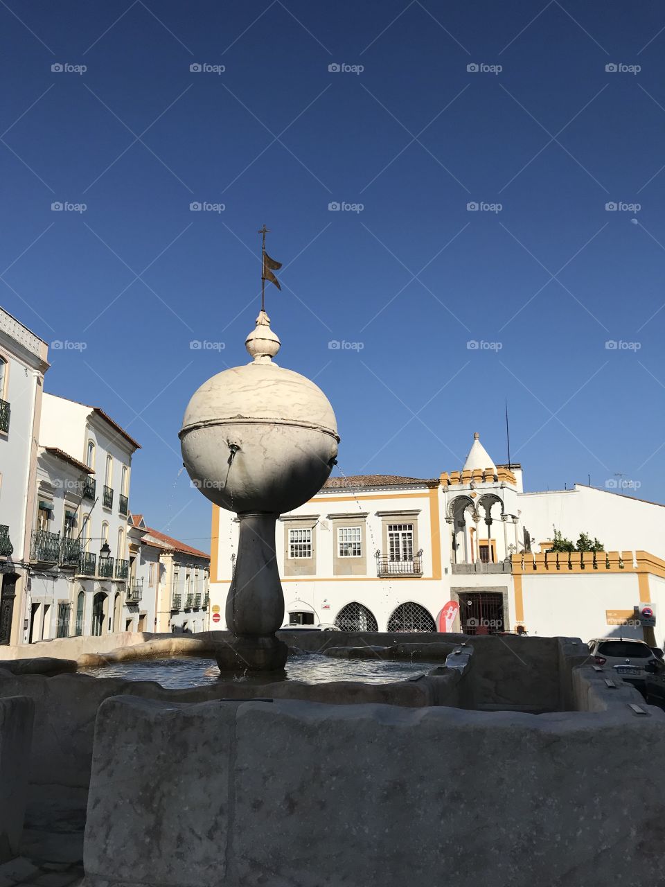 Fountain of the Porta da Moura - Évora (Portugal)