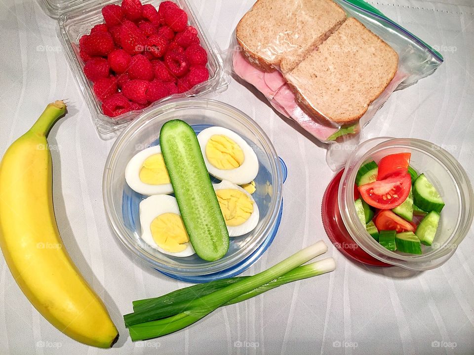 Lunchbox to work and school 