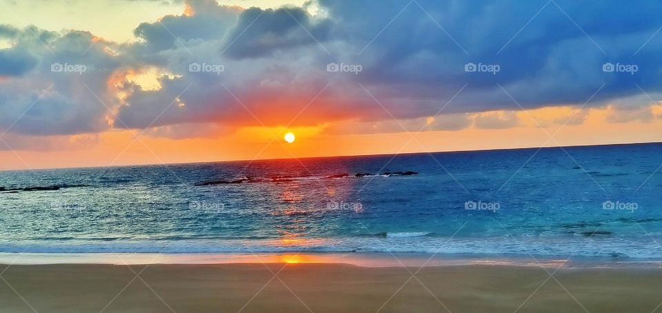 environment sunshine reflection peaceful day island air calm coast abstract tropical vacation golden panoramic tree season tranquil atmosphere tourism scenery seascape cloudy paradise natural panorama weather heaven clouds cloudscape bright scene col