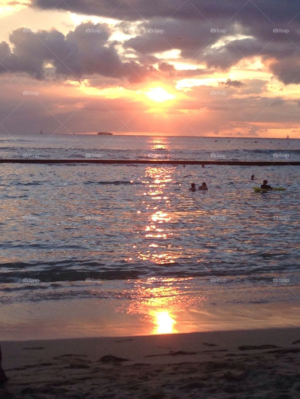 Waikiki beach sunset 