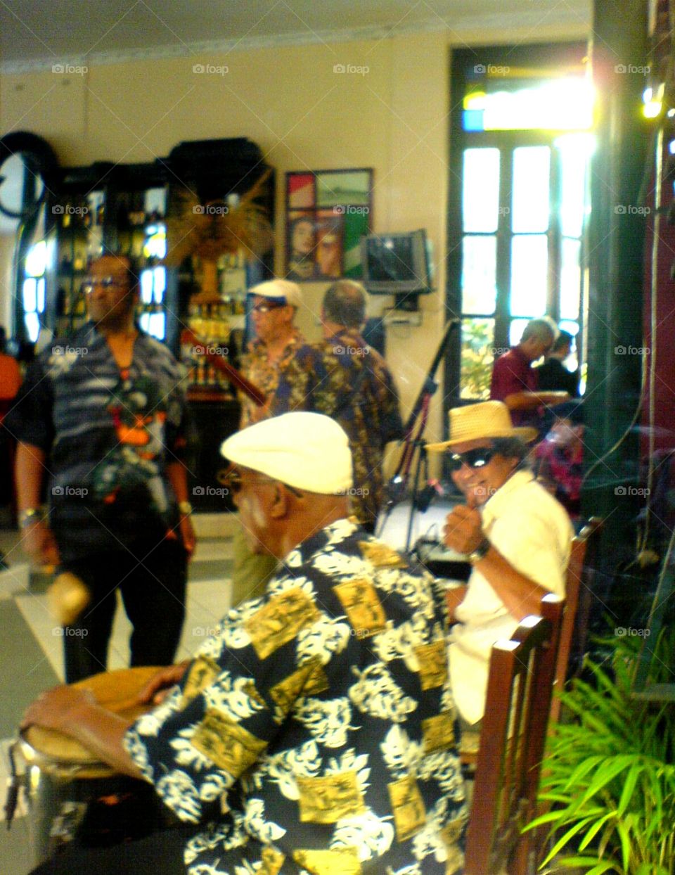 L'Avana, Cuba: Group of Senyors. Musicians playing