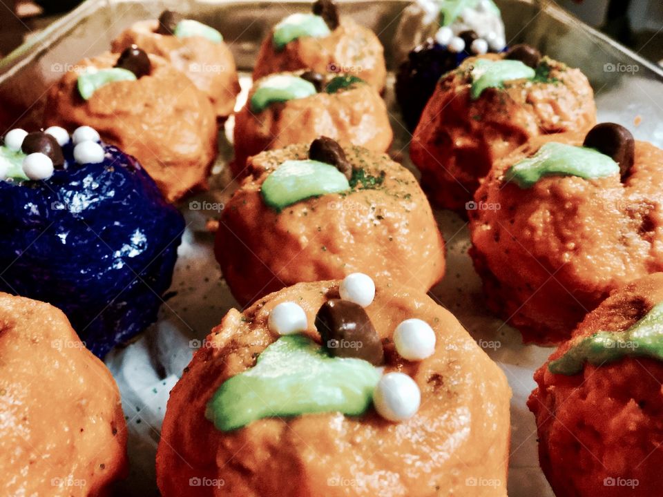 Mini pumpkin bundt cakes 