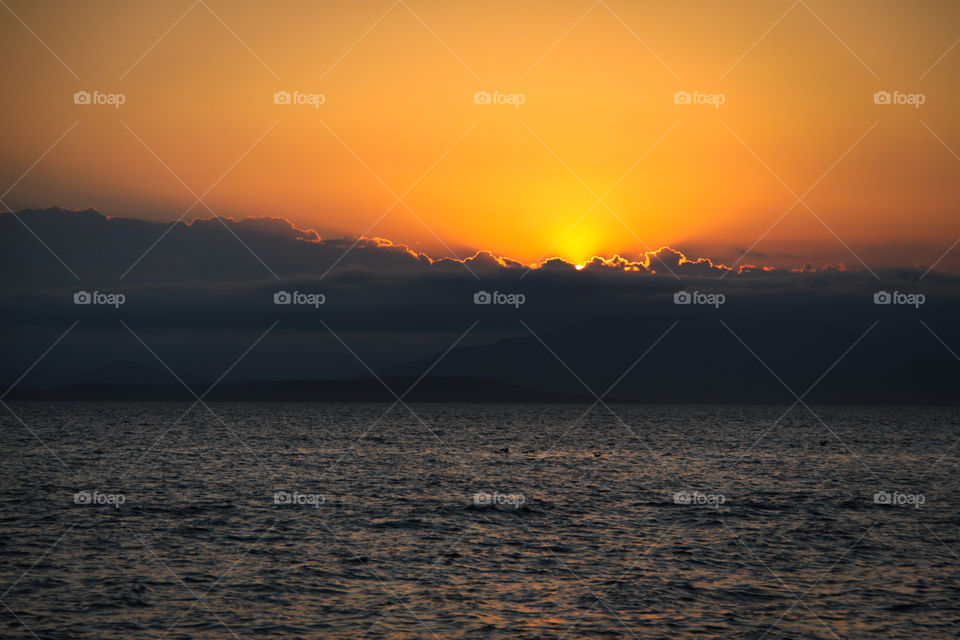 Beautiful sunset in the Sea of ​​Japan.