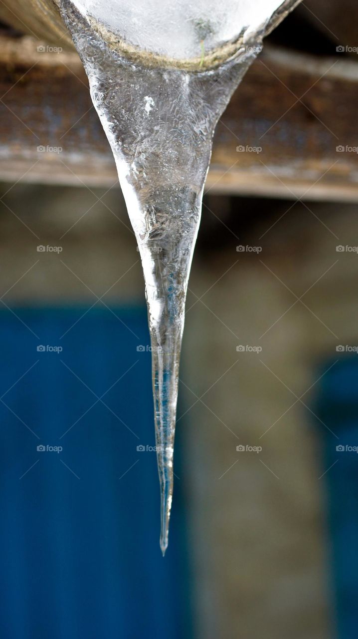 frozen water icicle