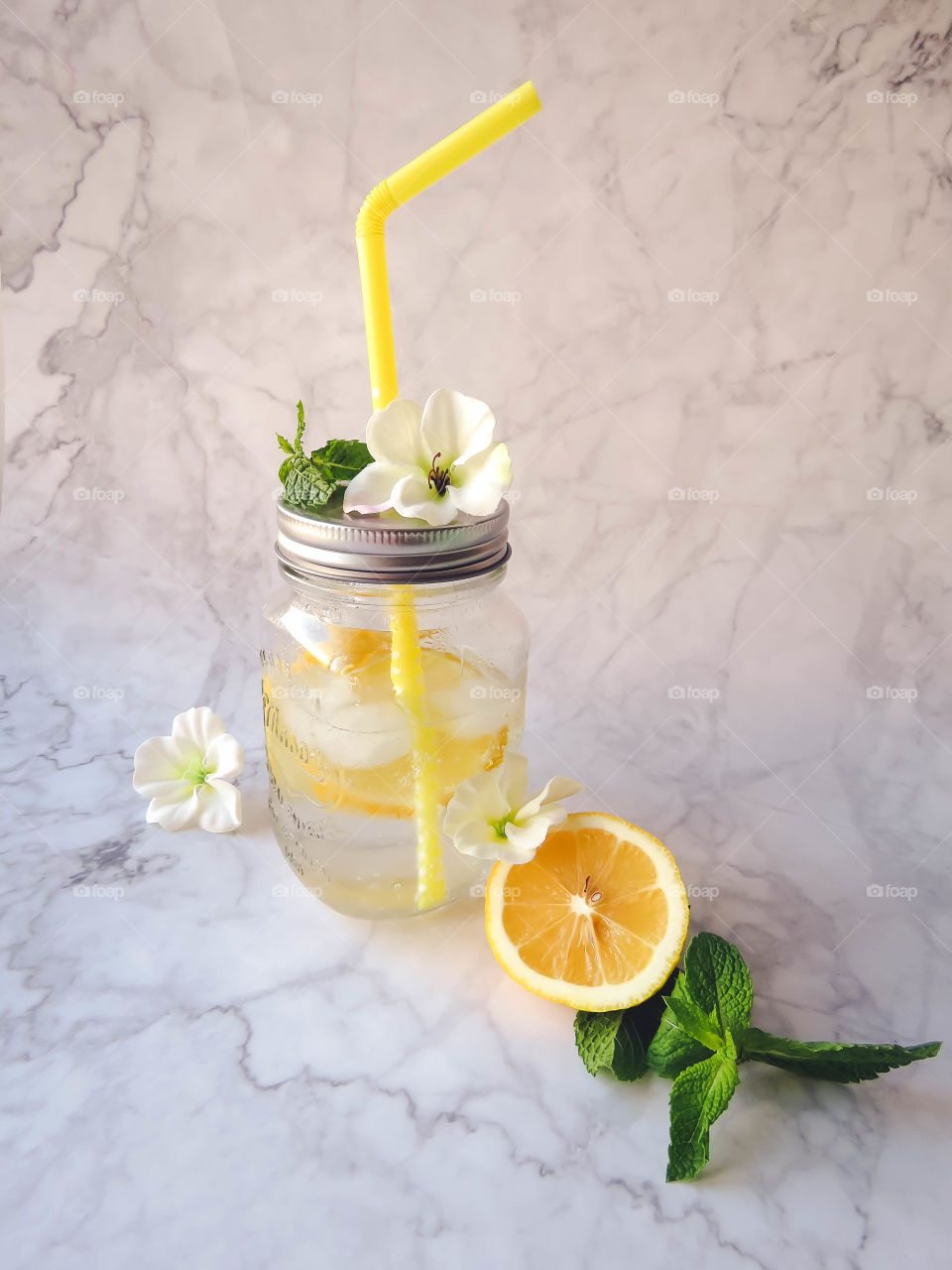 jar with a refreshing lemonade