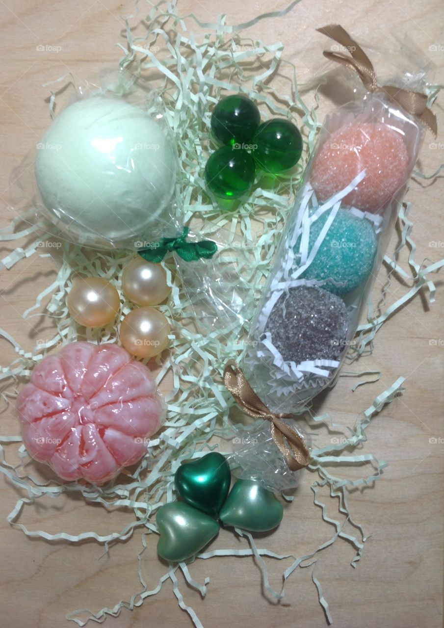 Balls with essential oils, fizzy ball, body scrub and handmade soap. 