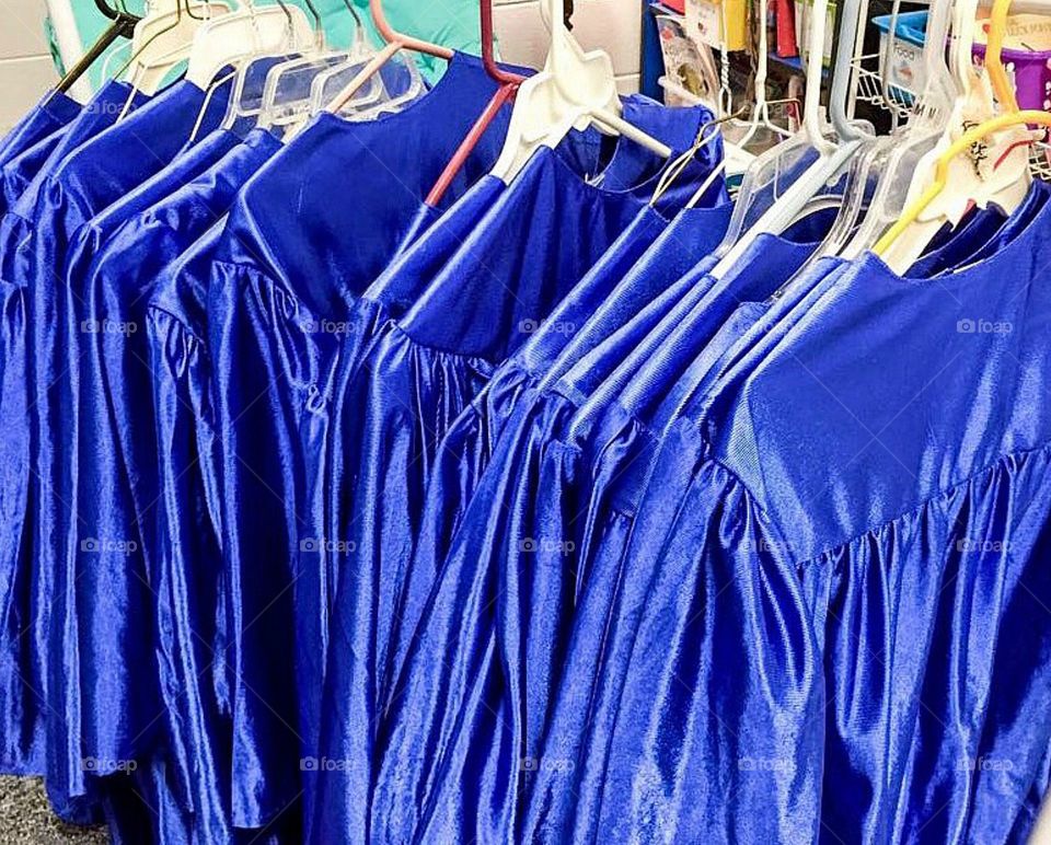 Graduation gowns 
