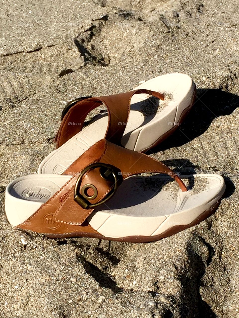 Fitflops on the beach