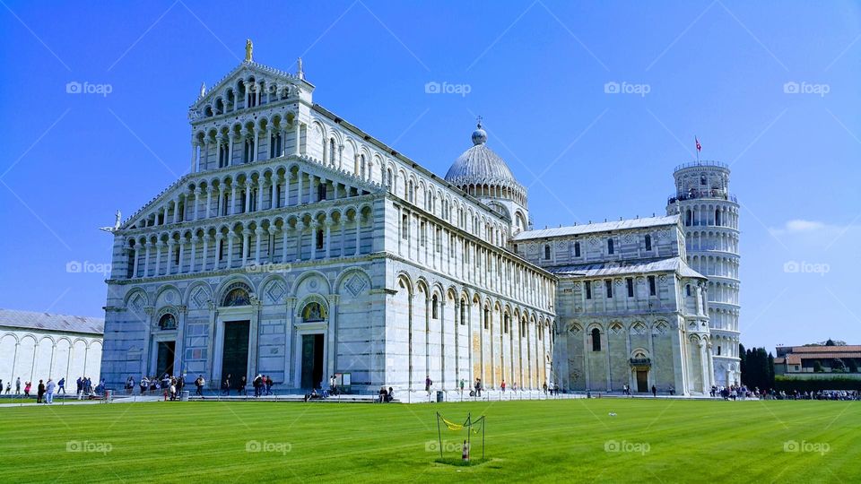 Vacations to Pisa