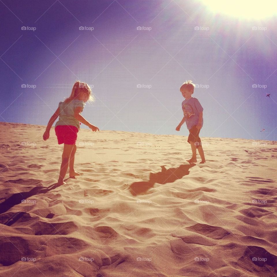 Kids on the dune