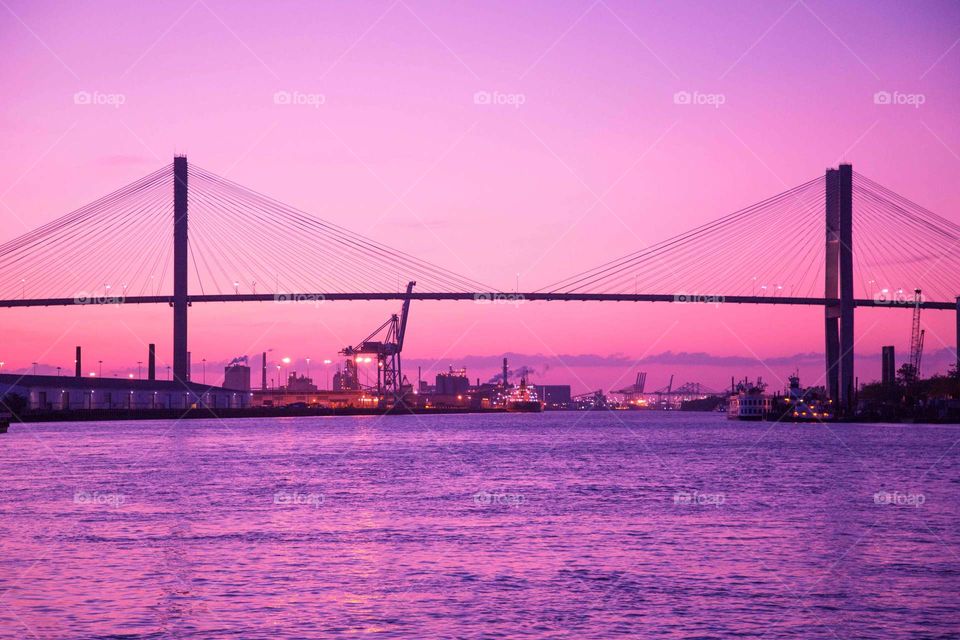 Sunset on the bridge 