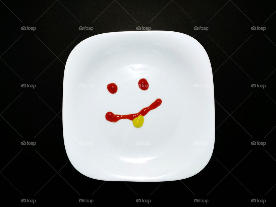 Dish, emotion, ketchup, mustard, emojin and food
