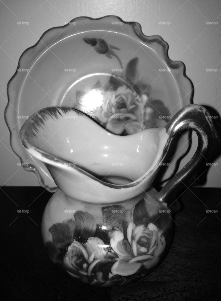 Floral Black and white vase 
