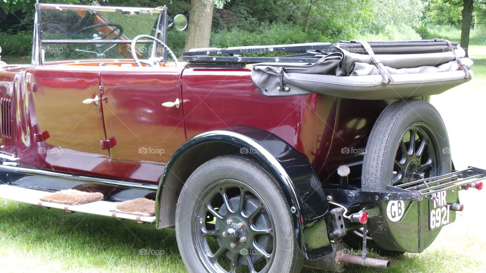 old fashioned 1920s vintage car