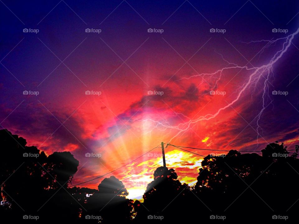 Sunset lightning