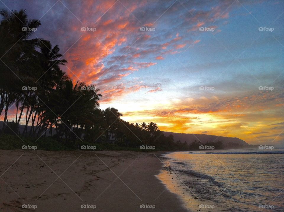 Pu'uiki Beach sunset