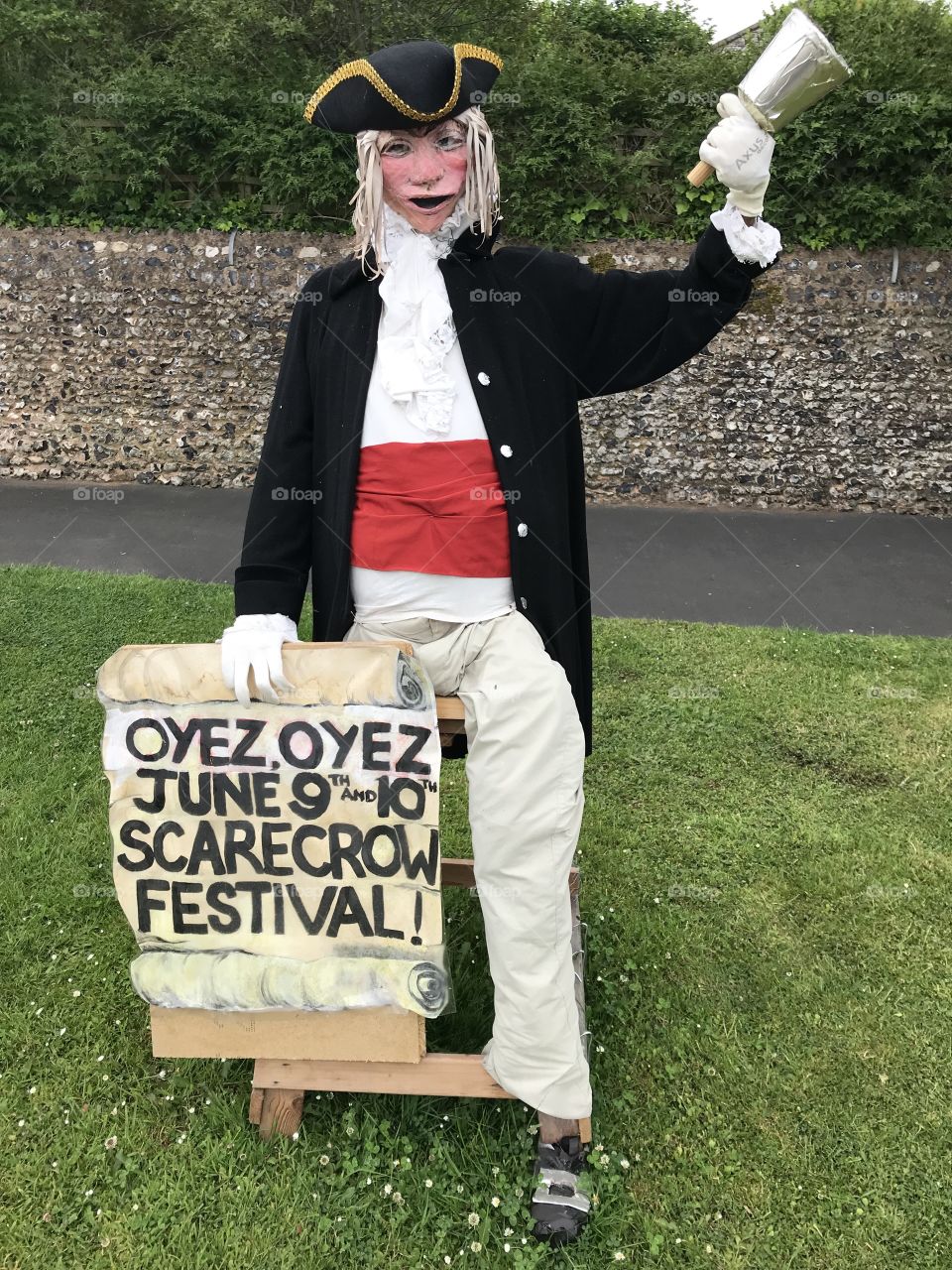 The public figure behind it all, but to manage the whole Shaw with a straw head, what an achievement.