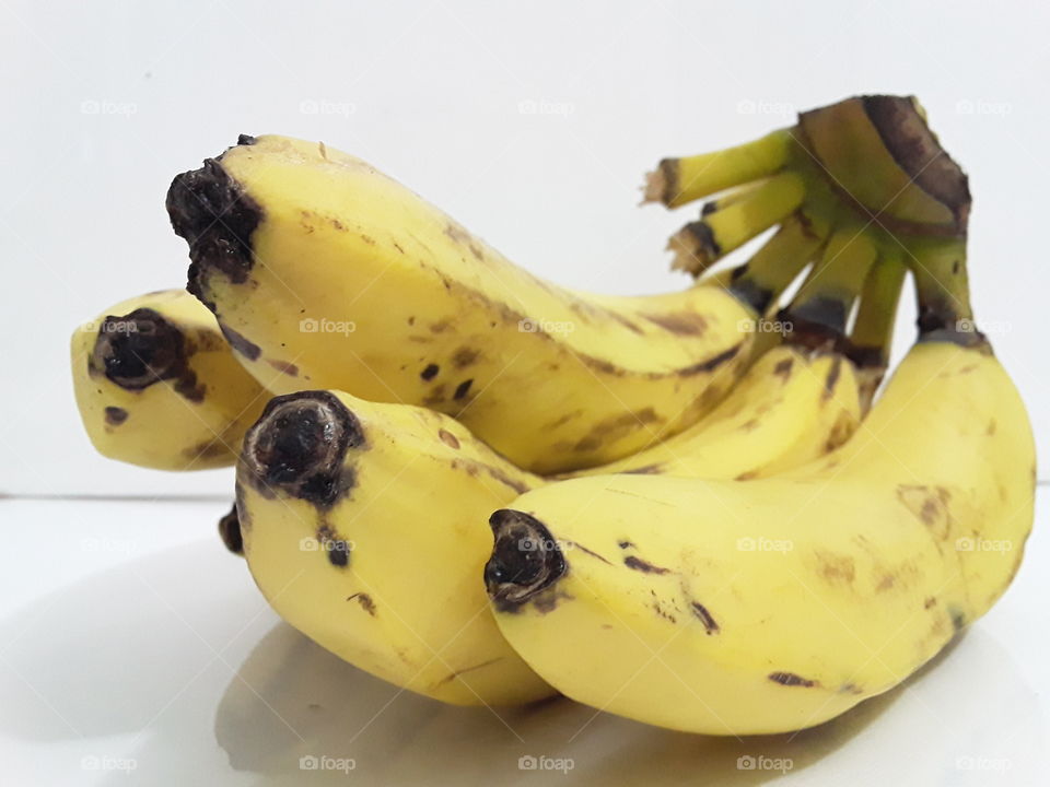 sprig of bananas