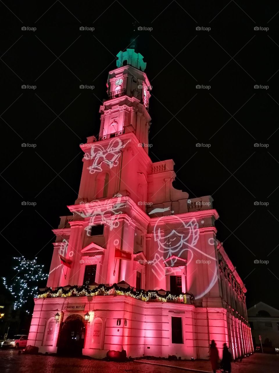 Rotušė raudonojoje spalvoje