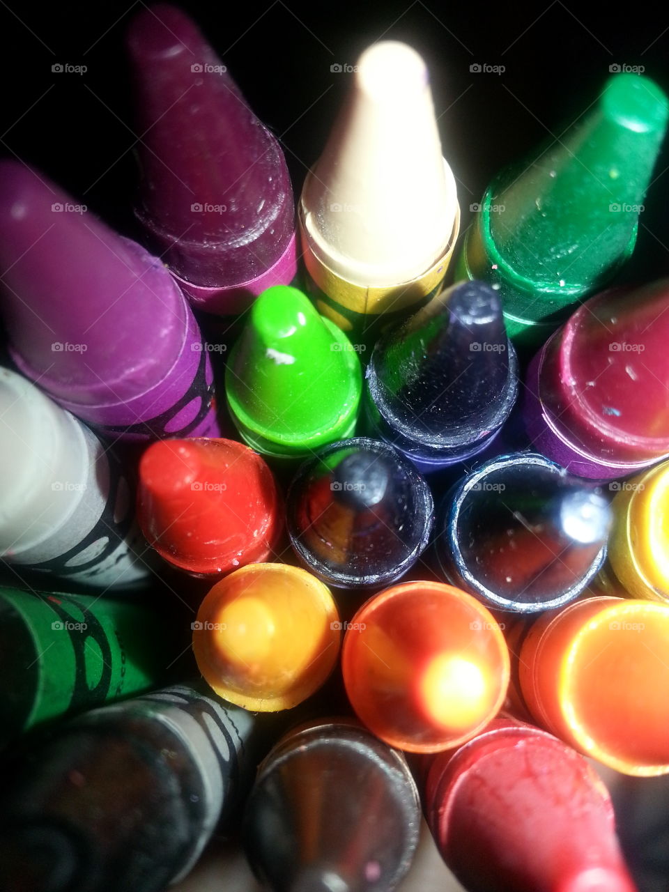 The colors of crayons