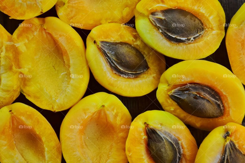 Apricot 