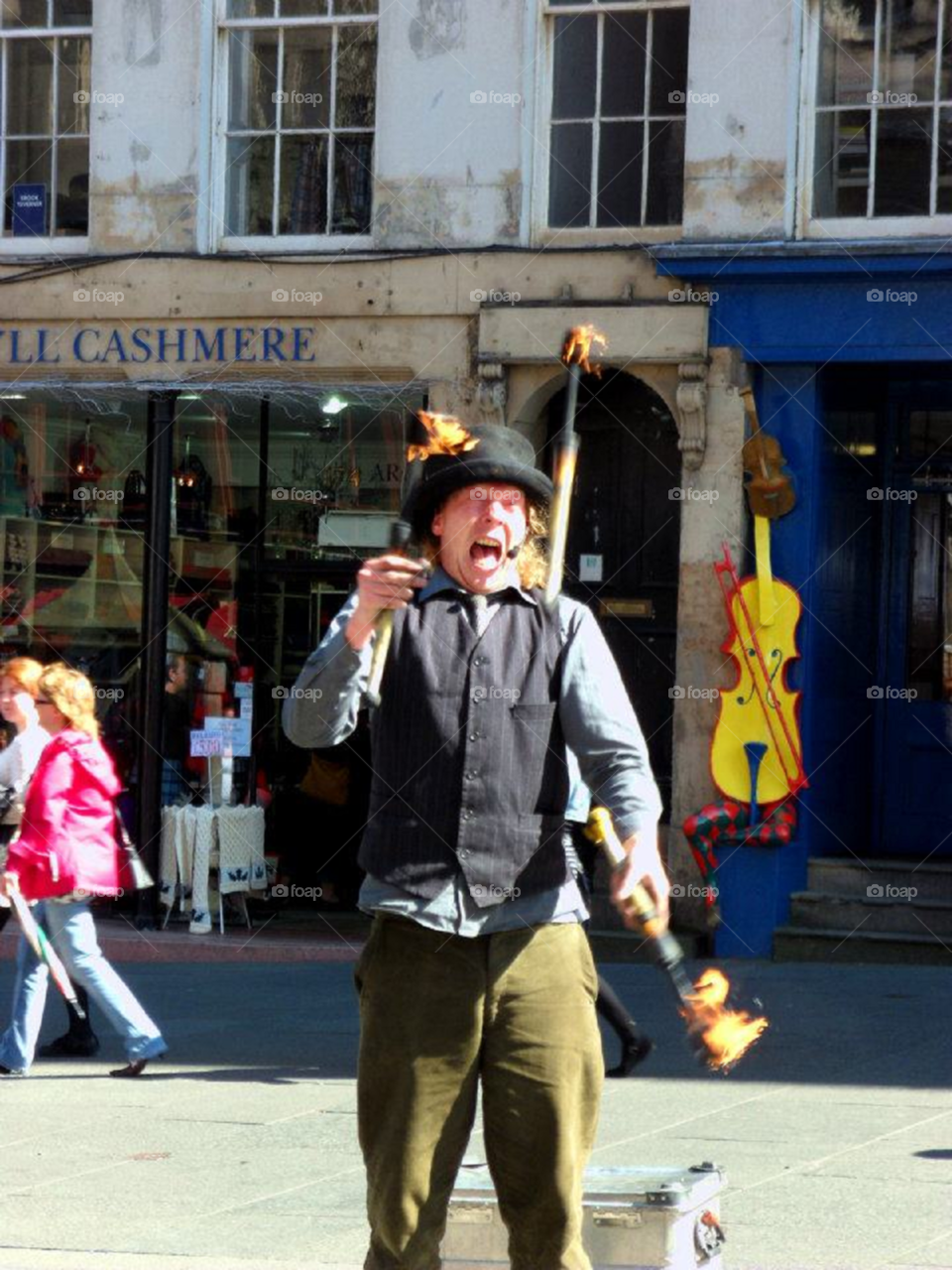 Scots street performer