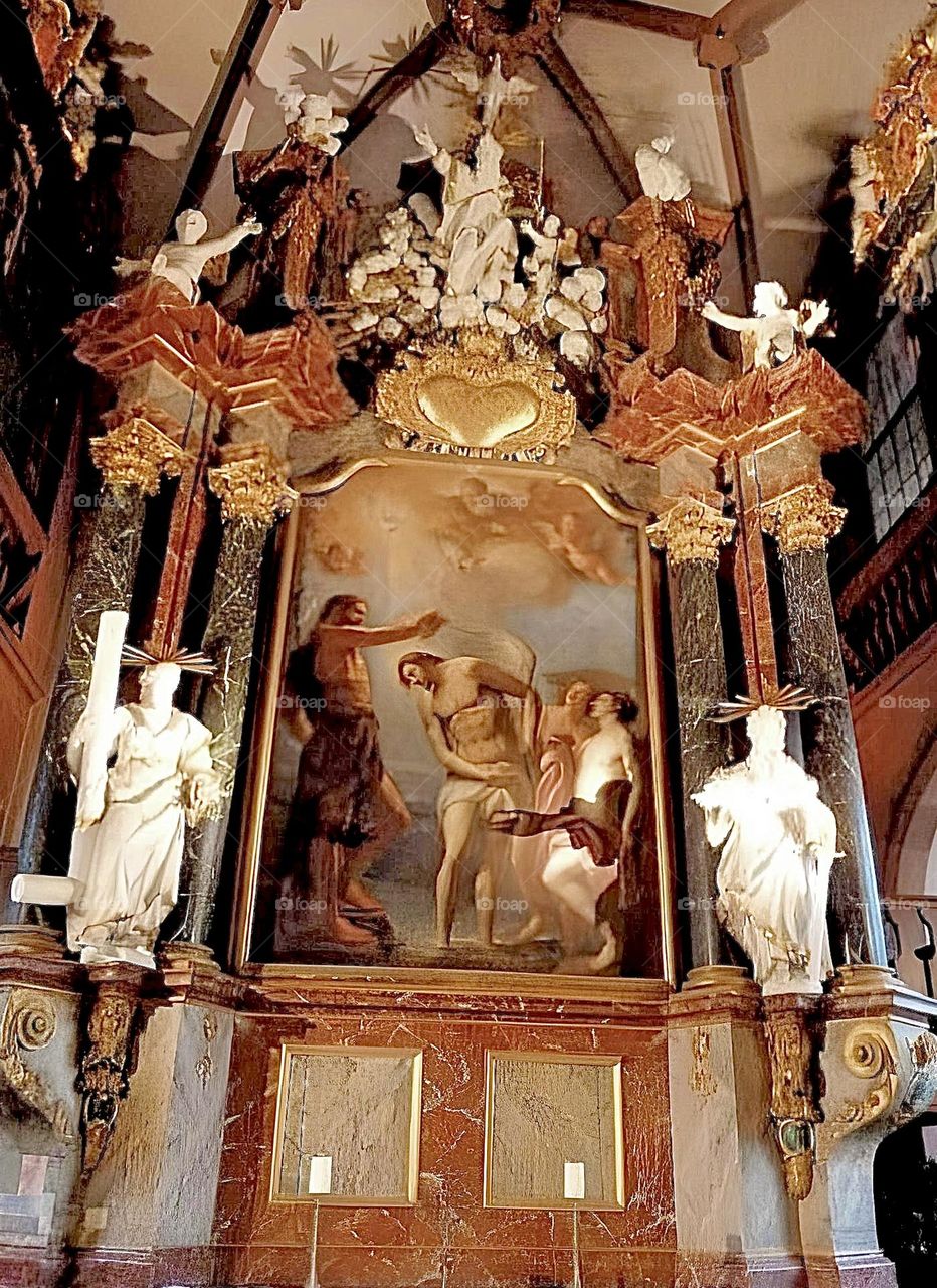 Exquisite Altar