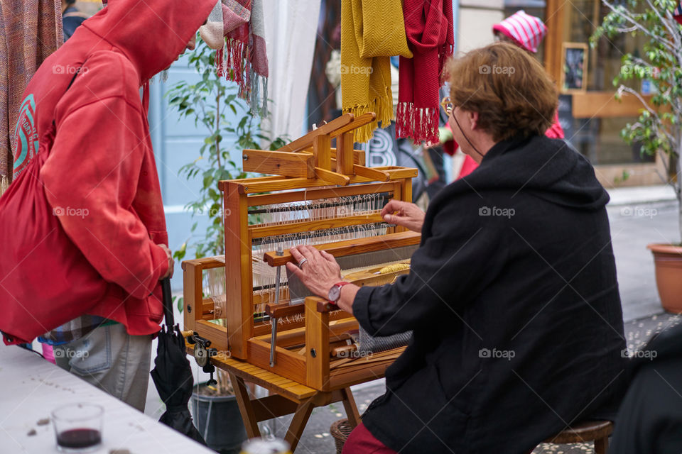 Street loom