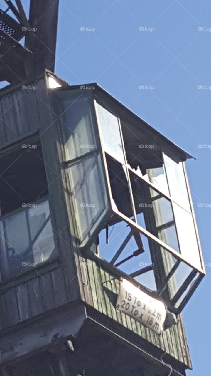 Broken. crane cabbin