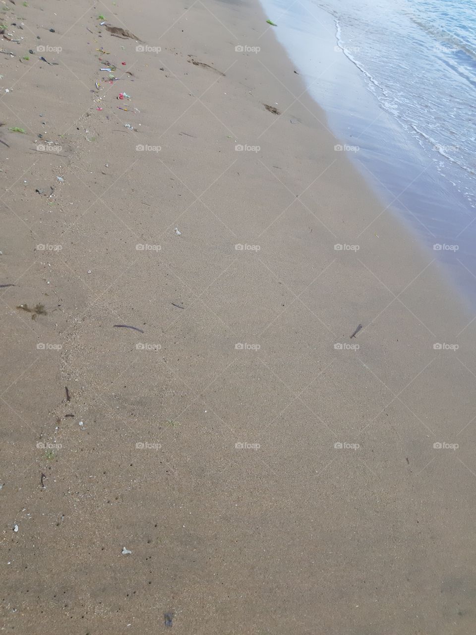 The line that border between sand and water