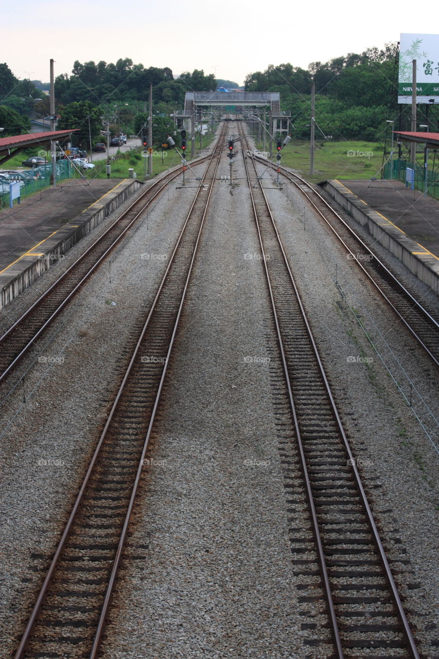 A symmetrical railway track